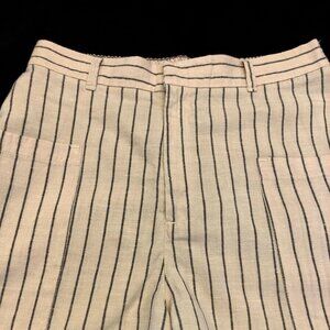 Pull & Bear Linen Shorts With Pockets: Size M